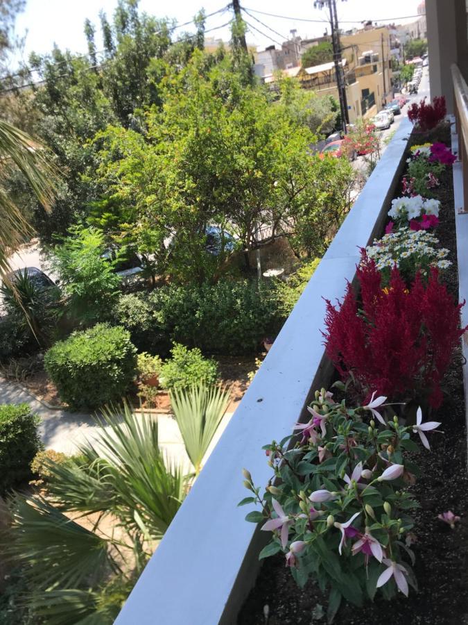 Minimal Loft Art With Sea View Over Heraklion Harbour Bagian luar foto