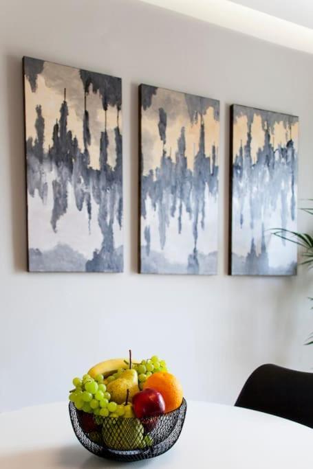 Minimal Loft Art With Sea View Over Heraklion Harbour Bagian luar foto