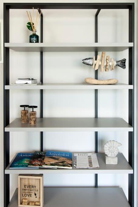 Minimal Loft Art With Sea View Over Heraklion Harbour Bagian luar foto